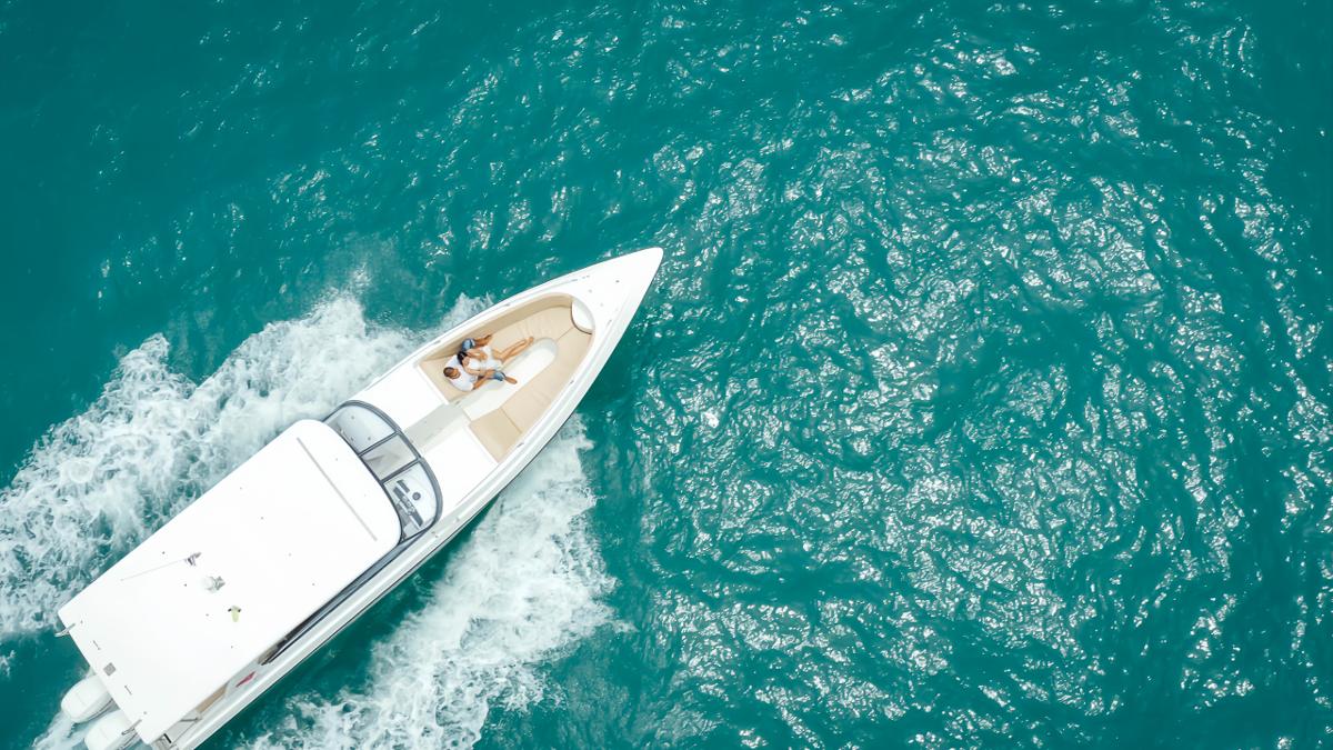 Private Yacht Expeditions
